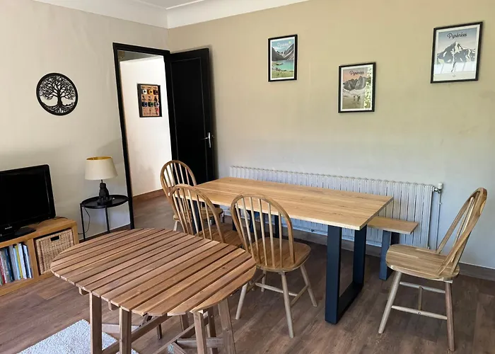 Maison St Lary 4ch 10pers Jardin Hébergement de vacances Saint-Lary-Soulan